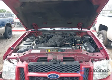 2004 Ford Explorer Sport Trac from USA, damaged, VIN 1FMDU77K04UB34863